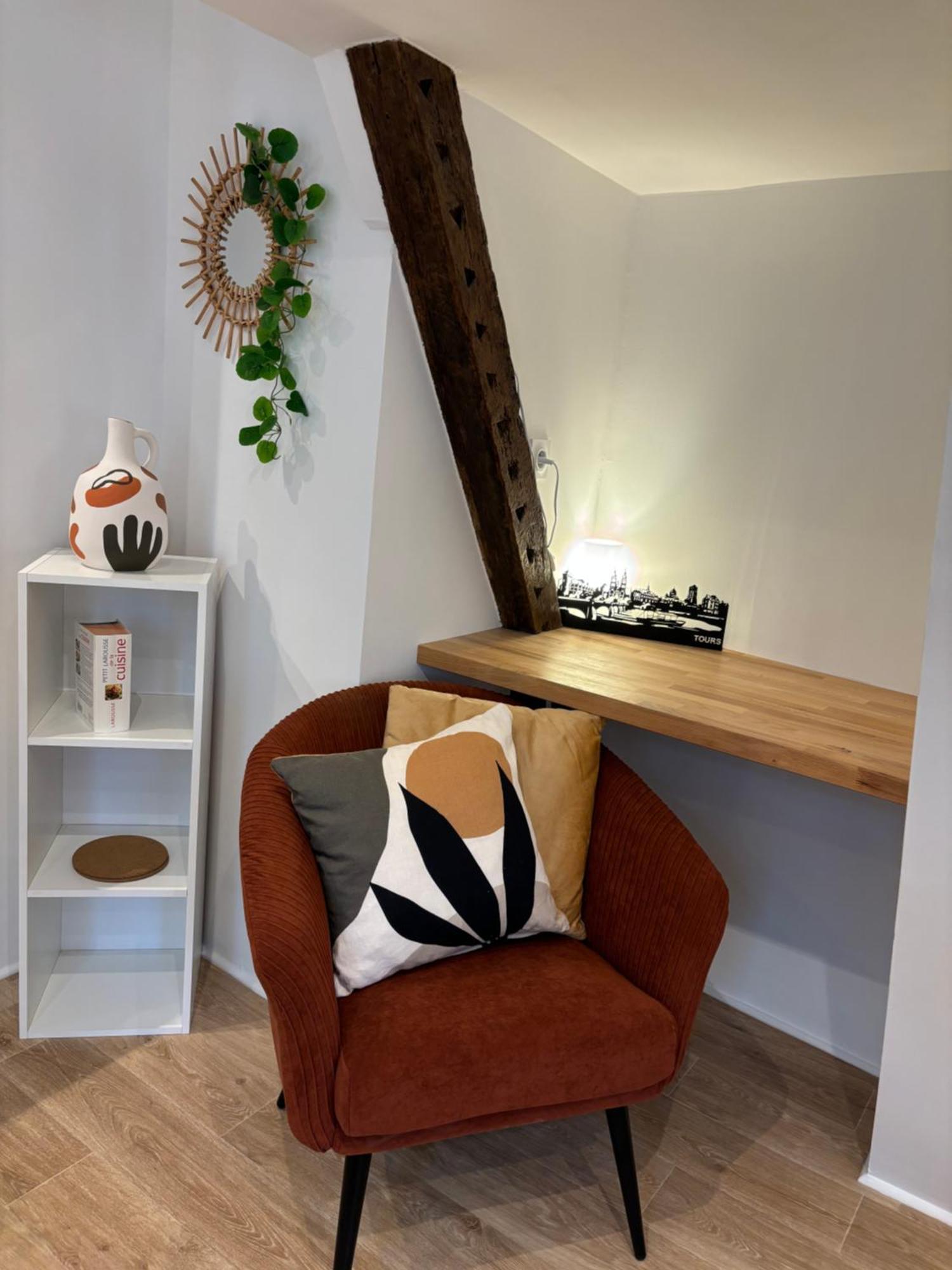 Chez Leo - Rue De La Scellerie Apartment Tours Exterior photo