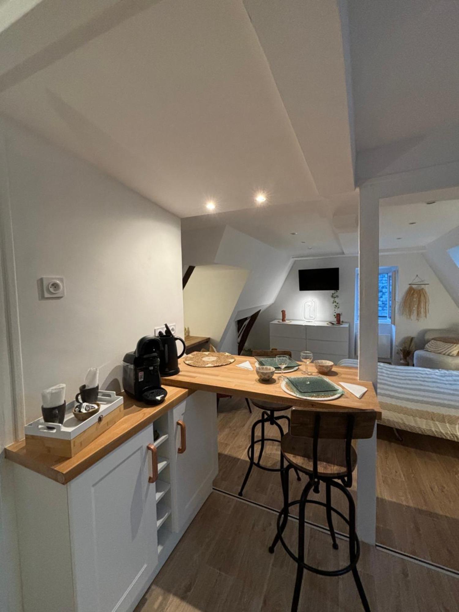 Chez Leo - Rue De La Scellerie Apartment Tours Exterior photo